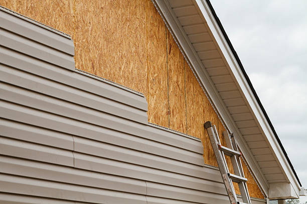 24/7 Emergency Siding Replacement experts in Halifax, VA